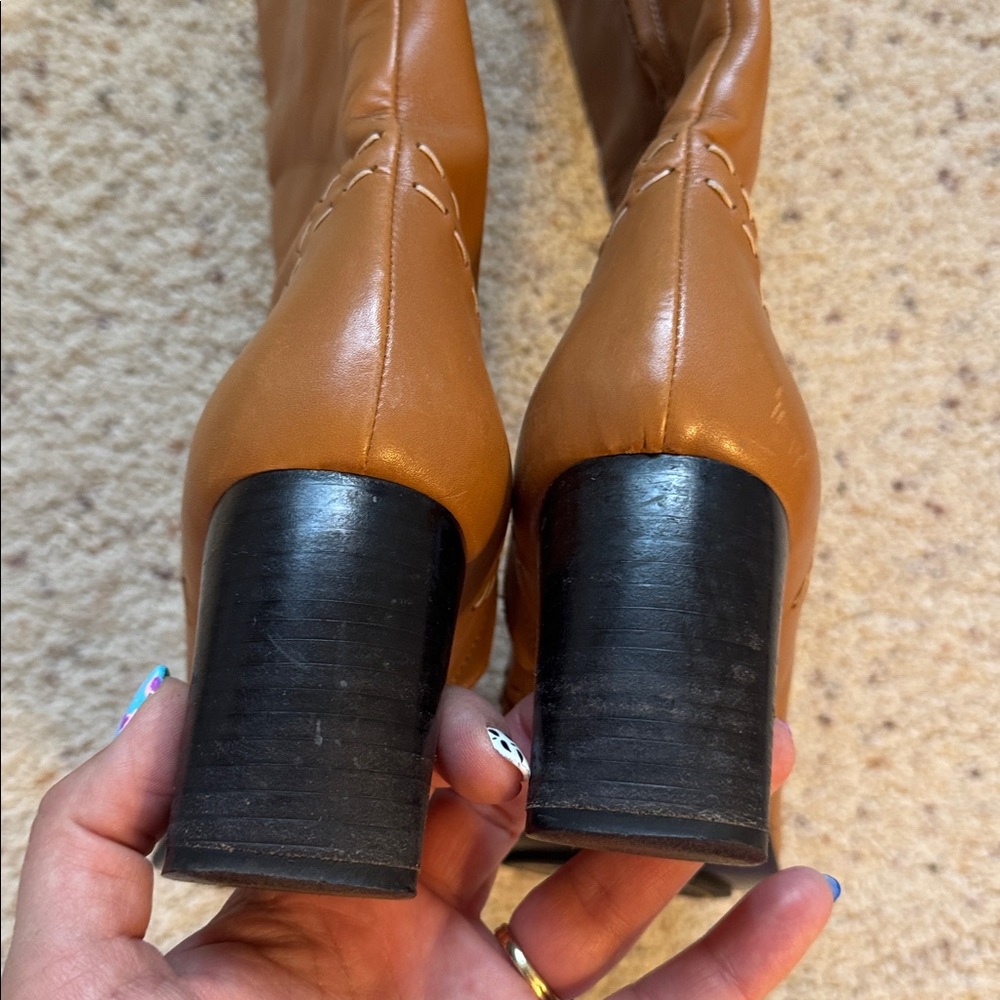 Beautiful Tan Leather Women's Boots by Fornarina - Picture 5 of 9